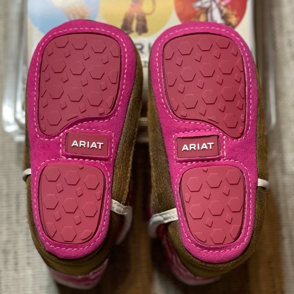 Ariat 🤠 Lil’ Stompers soft boot with hard bottom sole. Size 4 / 9-12m - Picture 4 of 4